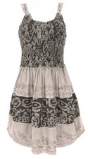 Besticktes indisches Minikleid