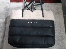 Replay Handtasche Schwarz mit Fell mit Zusätzlicher Innentasche 
