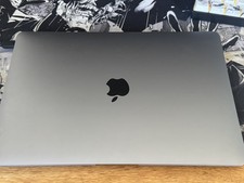 Apple MacBook Air 13 Zoll (8C