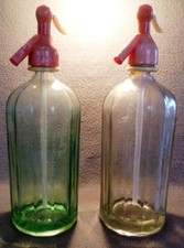 2 SODAFLASCHEN SIPHON SYPHON SELTZER SIFONE FLASCHE SELTZ BOTTLE GLAS SELTERs