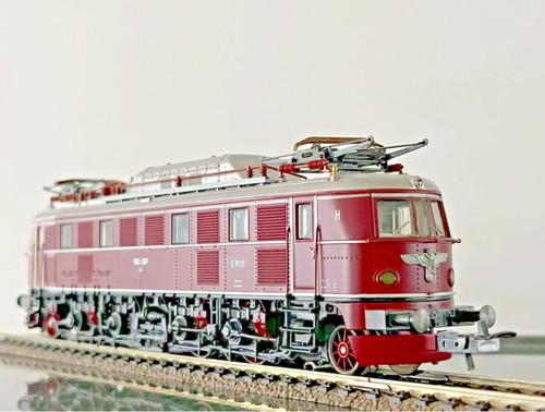 Drg lokomotive trix - 19,