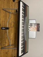 KORG SP-250 Digitalpiano