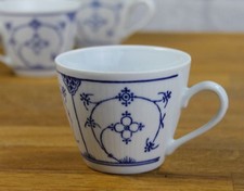 4 Kaffee / Teetasse mit rundem