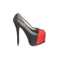 Valentino Giaro, High Heels