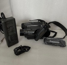 Panasonic Palmcorder X16 VHS-C NV-S7EG HIGH END Defekt
