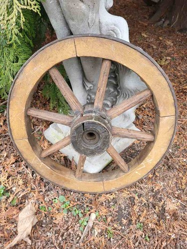 Altes schubkarrenrad - altes,