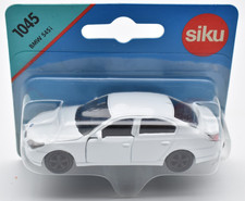SIKU 1045 BMW 545i weiß. metall. OVP. Blister Karte