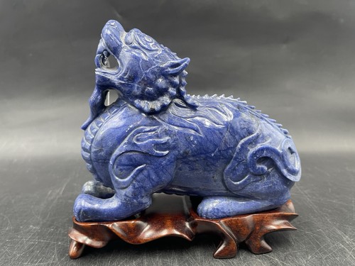 Blaue steinfigur drachenfigur - blaue,