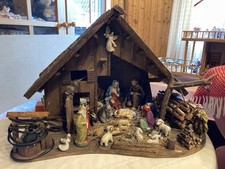 Weihnachtskrippe mit Figuren von Goebel