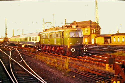 Lok 218 019 strecke - 019-8,