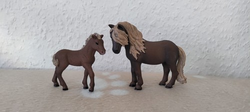 Schleich island pony stute - island, mit