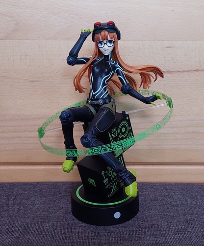 Persona sakura futaba - -,