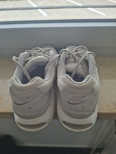 Nike Air Max Command Schuhe