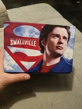 DVD-BOX - SMALLVILLE  - DIE KOMPLETTE SERIE  - 10 STAFFELN + EINE BONUS DVD 