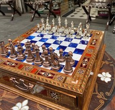 Luxus Schachspiel aus Holz mit