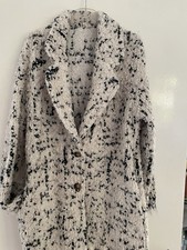 modischer Mantel In Strickdesign Gr 38 , schwarz/weiss