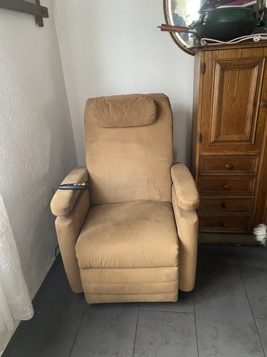 Seniorensessel mit
