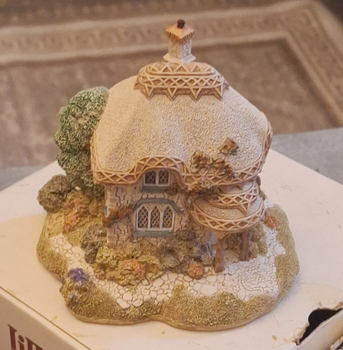 Lilliput lane titmouse cottage - lilliput,