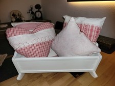 Antike Alte Puppenwiege - Dachbodenfund - plus 2 x Bettzeug aus alten Stoffen ♥