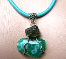 Designer Anhänger 925er Silber-Quarzdruse-Moldavit-Brocken - an Lederband 54cm