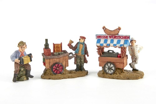 Lot 7717 marktfiguren - lot, 3x