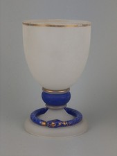 Böhmischer weiß satinierter