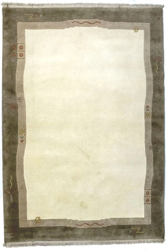 Modern carpet hand knotted
