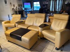 Stressless 4Personencouch, echt Leder, hellgelb ,2Tische mit Fach, und Hocker
