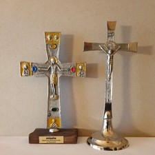 2 haus kreuze metall teils