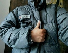 HOOCH (by Bench) DAUNENJACKE WESTE*Gr.XL*Warm*NP:179€*Freizeit*Urlaub*Ski-Party