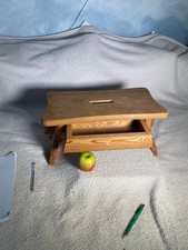 Fusshocker Holzhocker mit Schublade Kiefer antik groß 50 cm lang 