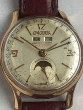 Omodox vollkalenderuhr mit - -,