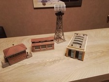 Spur N Stellwerk, Werkstatt, Lokschuppen und Radarturm