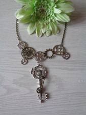 Außergewöhnliche Kette Steampunk  silber/bronze Zahnräder + großen Schlüssel