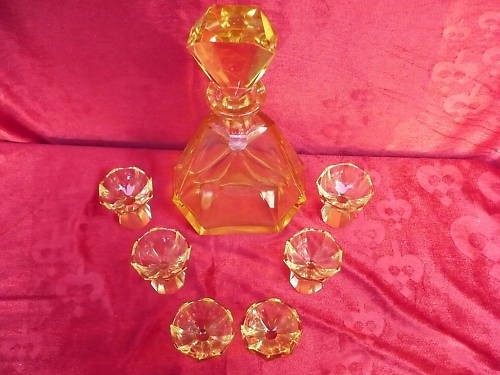 Edle alte karaffe mit 6 - edle,