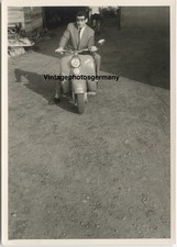 Z4027 Foto 50er Jahre Vespa