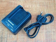 Olympus BCS-1 Ladegerät mit