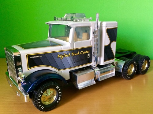 Nylint truck blech - truck, auto