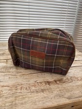 Barbour Large Check Tartan Kulturtasche Kulturtasche Make-up oliv