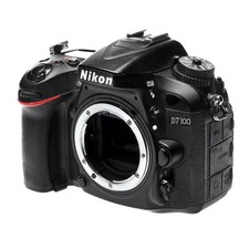 Nikon D7100 gebraucht Kamera