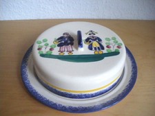 Französische Keramik Käseglocke Camembert Servierplatte Landhaus bemalt selten