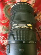 Nikon Nikkor 70-200mm f/2.8 VR