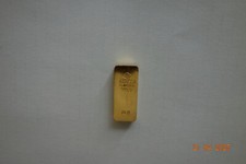 DEGUSSA-Goldbarren 20 g. gegossen in Laib/Blockform .