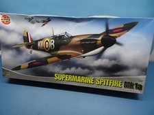 1/24 AIRFIX (1998)  : Supermarine Spitfire Mk. 1a  (2 Decal Opt.)