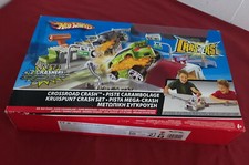 Hot Wheels Cross Road Crash