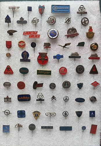 Alte anstecknadeln sammlung - alte,