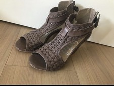 Xyxyx Sandalen Schuhe Gr. 36