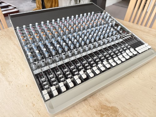Mackie 1604 vlz3 - mackie, 16