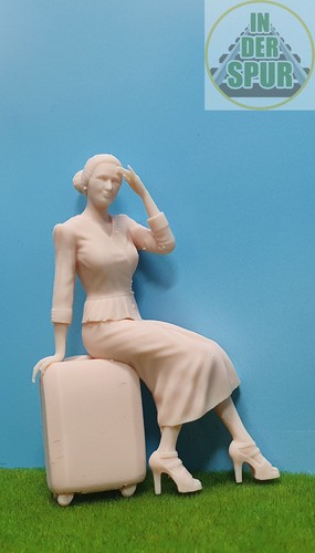 Modellbahnfigur lea reisende - modellbahnfigur,