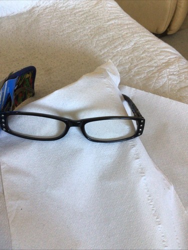Eyesential reading glasses - eyesential,